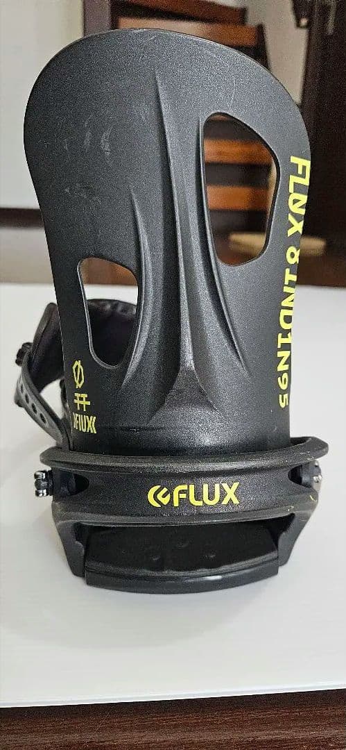 FLUX ビンディング TTブラックMサイズ