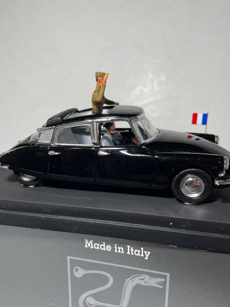 RIO ド・ゴール将軍車両