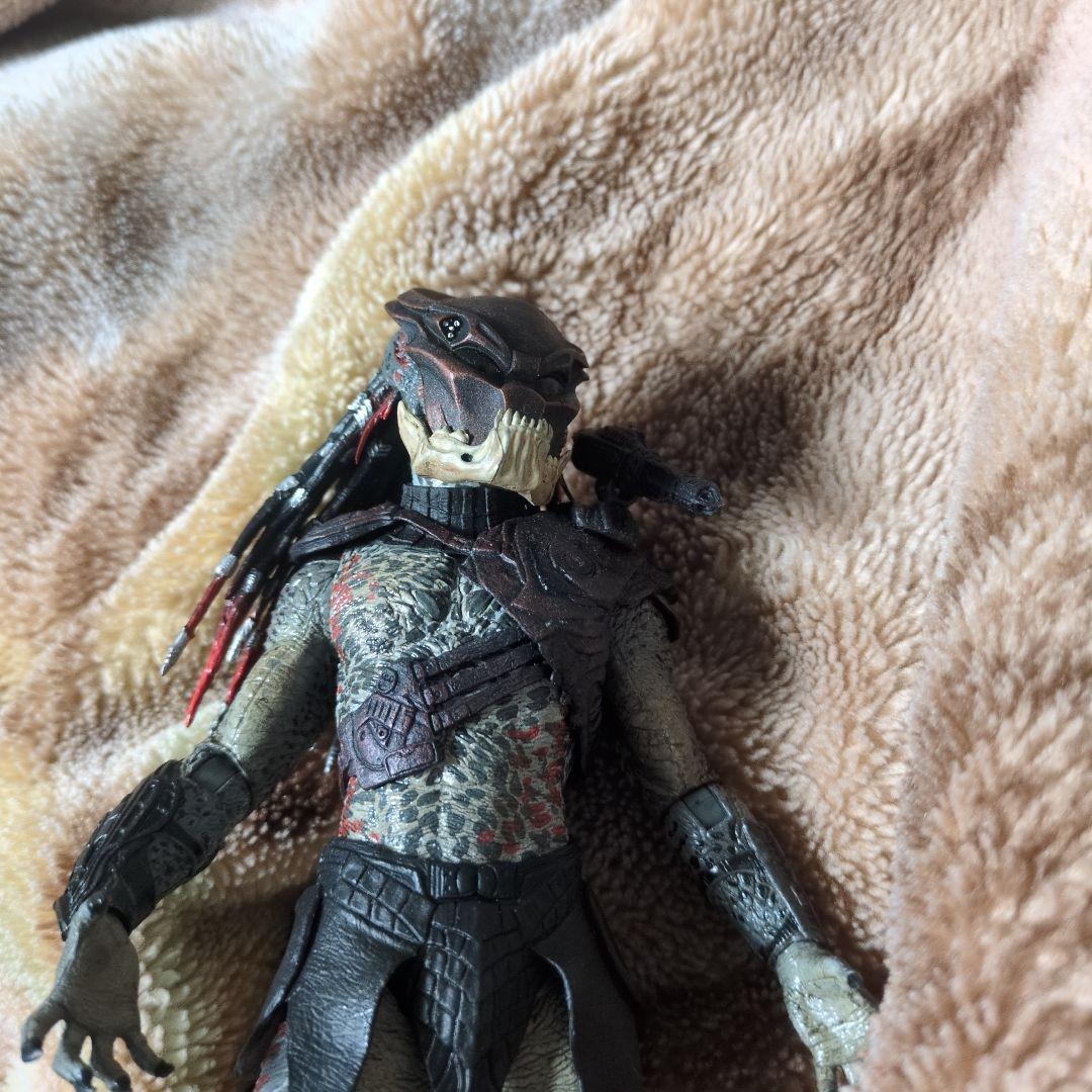 Neca バーサーカープレデター