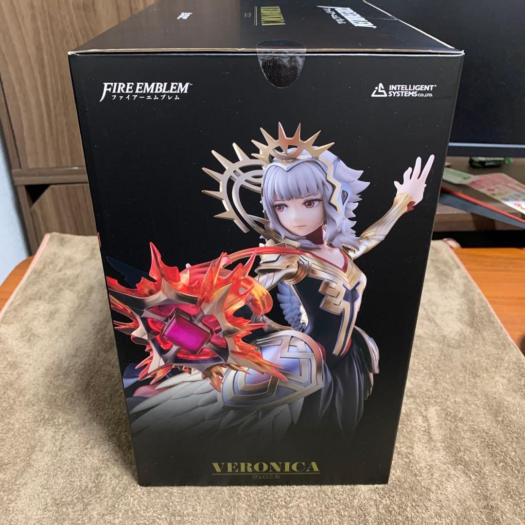 【美品】ファイアーエムブレム　フィギュア　ヴェロニカ　1/7