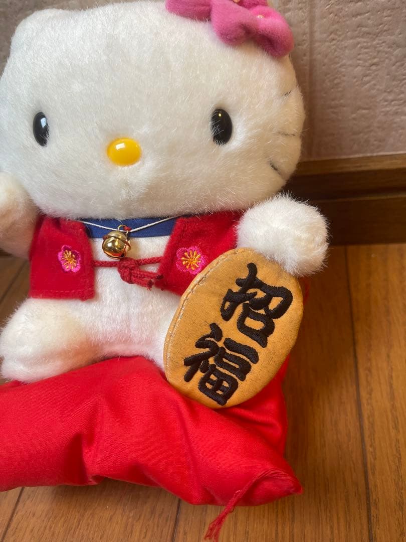 激レア·タグ付き☆ハローキティ 招き猫 ぬいぐるみ 1999年