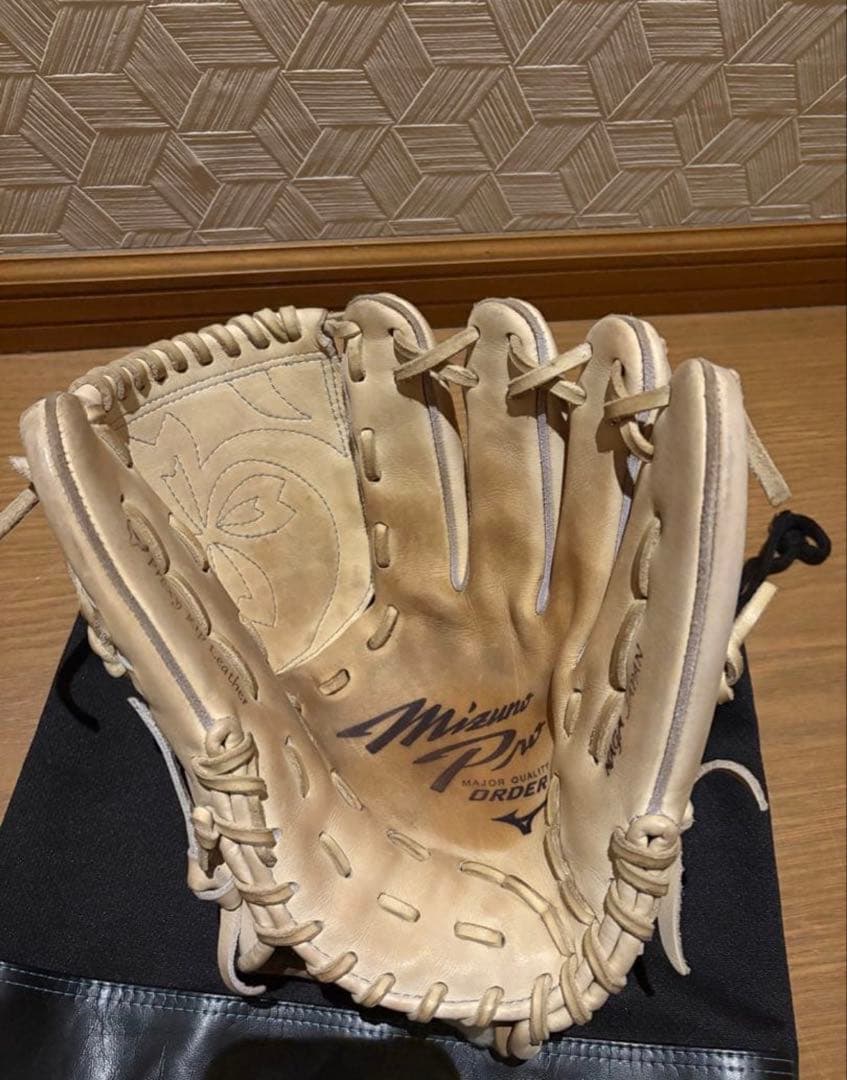 Mizuno Pro オーダーグローブ キャメル　ダイバーシティブルー限定ラベル