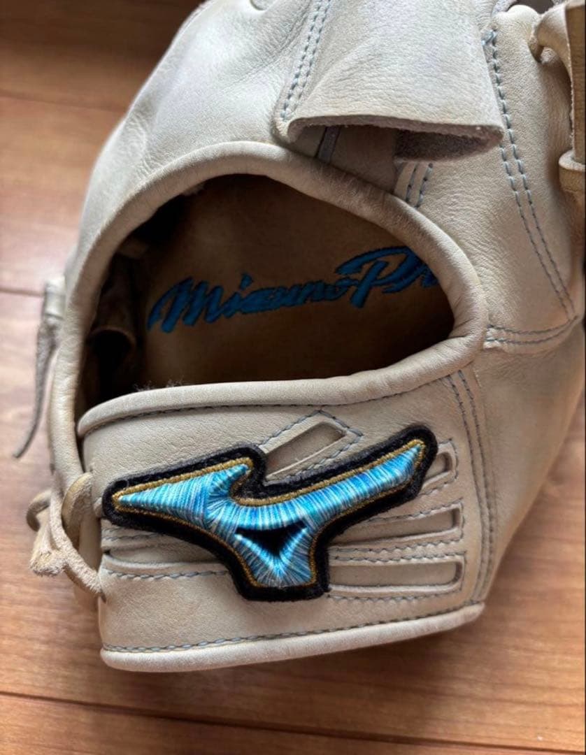 Mizuno Pro オーダーグローブ キャメル　ダイバーシティブルー限定ラベル