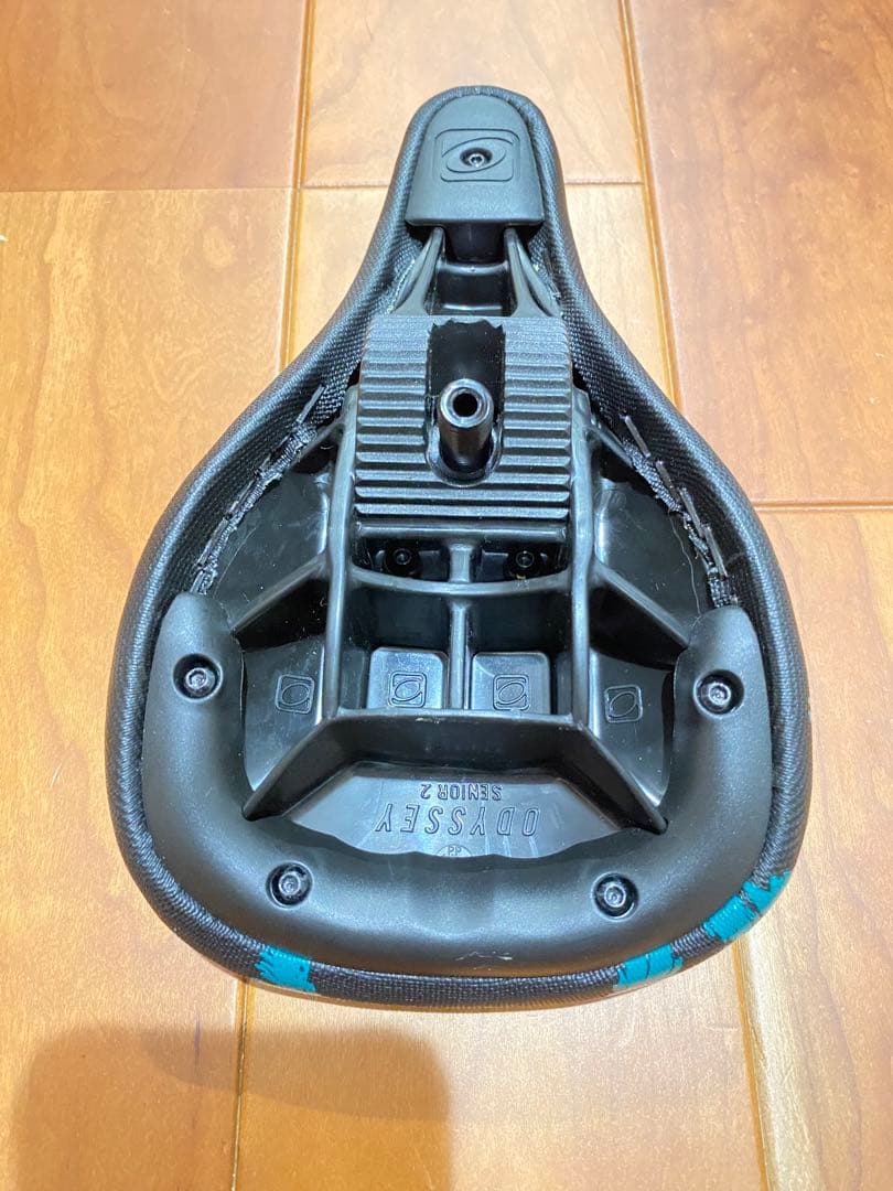 BMX ODYSSEY シート　ピボタル未使用品
