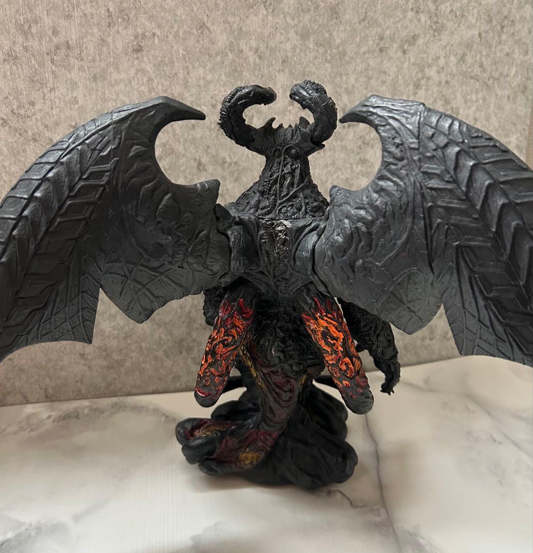 ウルトラ怪獣DXシリーズ『アークベリアル＆百体怪獣ベリュドラ