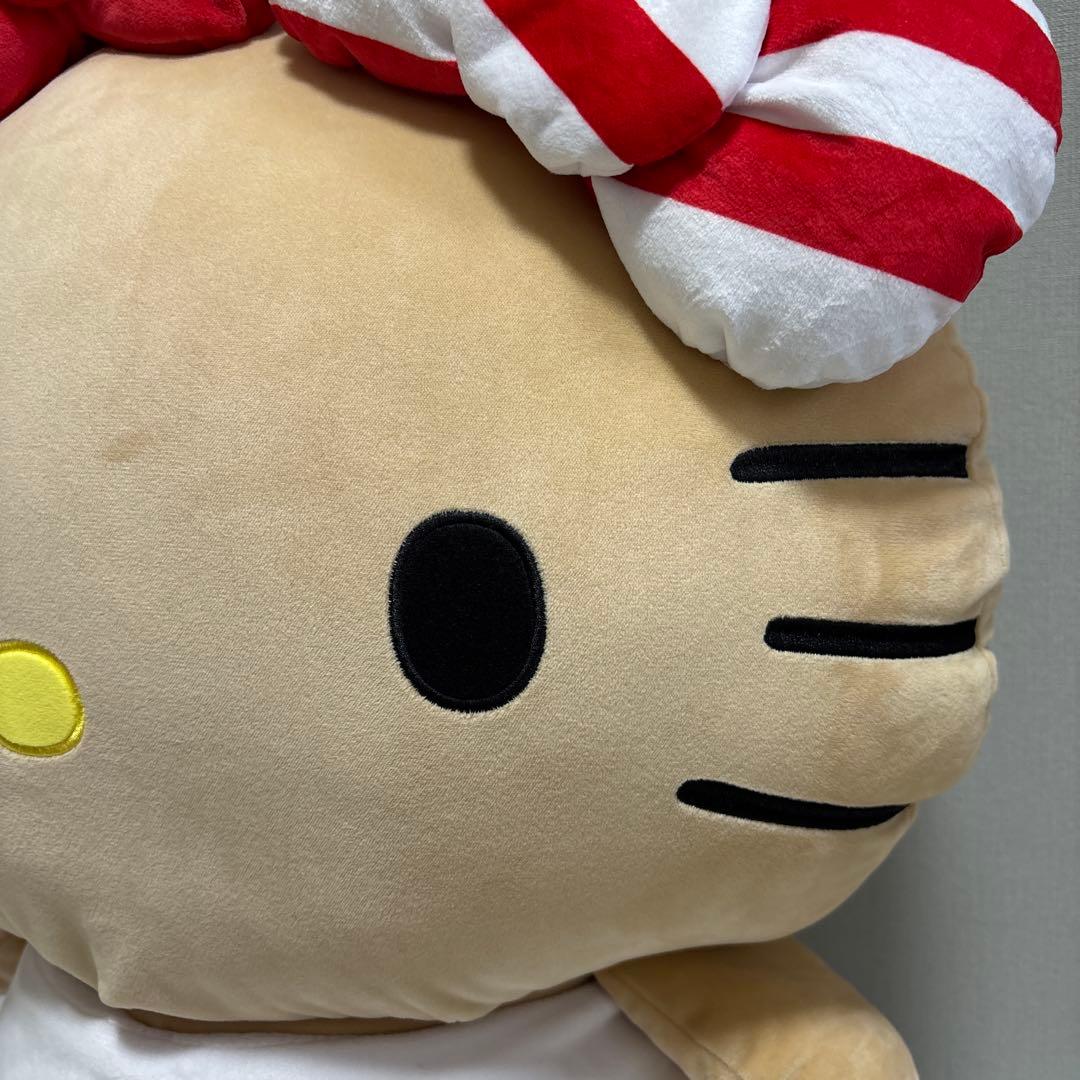 日焼けキティ　ビッグぬいぐるみ　アベイル　完売品　サンリオ