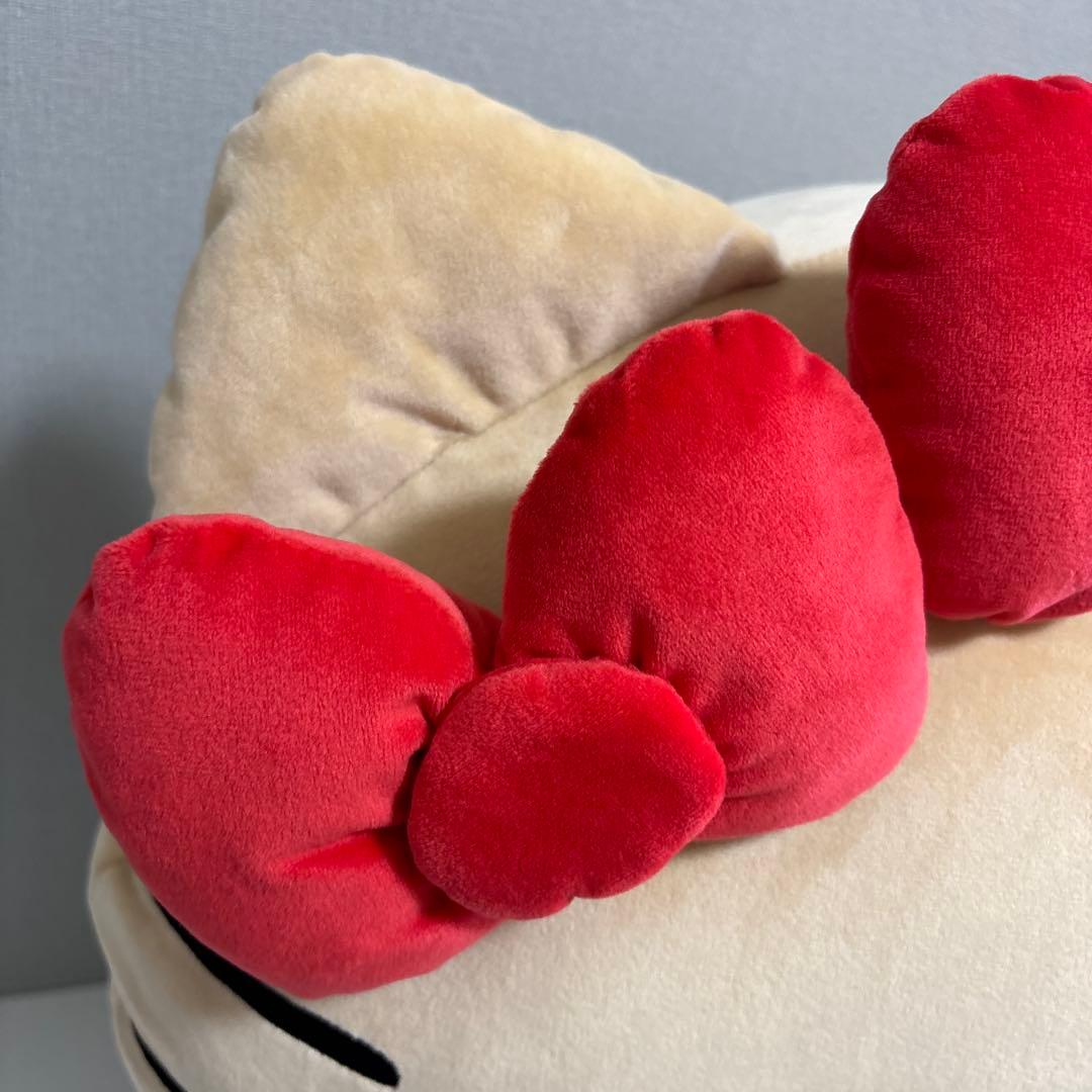 日焼けキティ　ビッグぬいぐるみ　アベイル　完売品　サンリオ