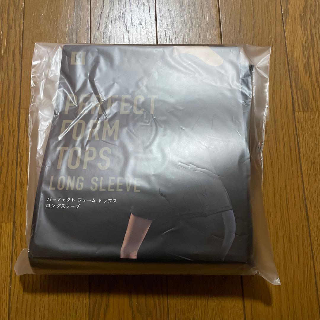 【美品】未使用　LAVA レギンス　トップスセット