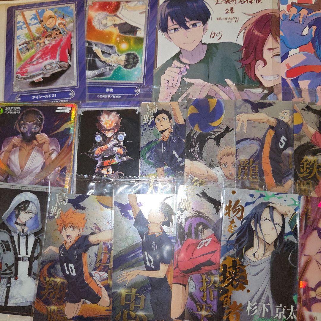 アニメグッズ大量まとめ売り　紙類・薄物・カード・シールなど　約600点以上