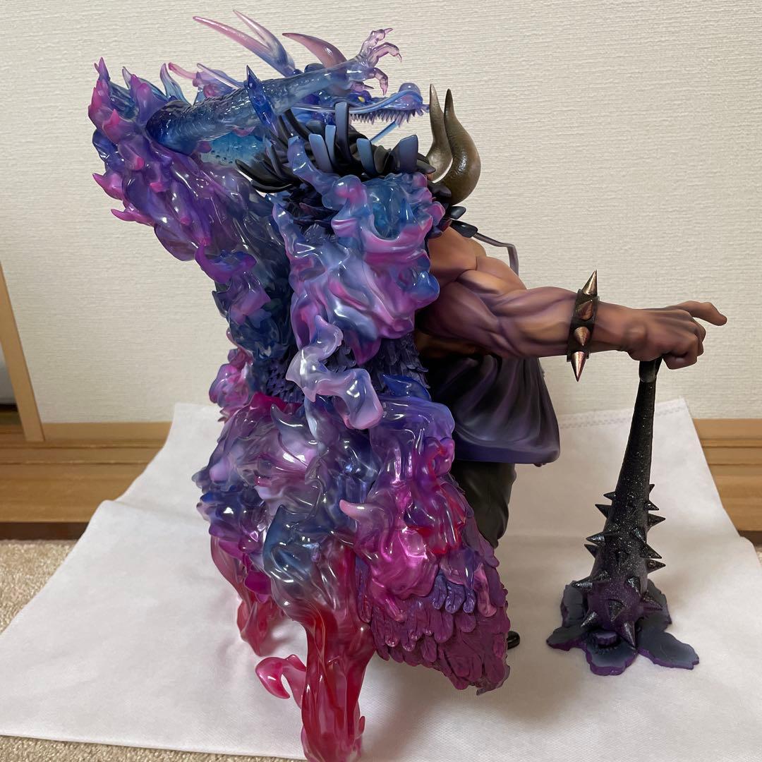 しゅう　　ワンピース　カイドウ　フィギュア　外装の箱あり