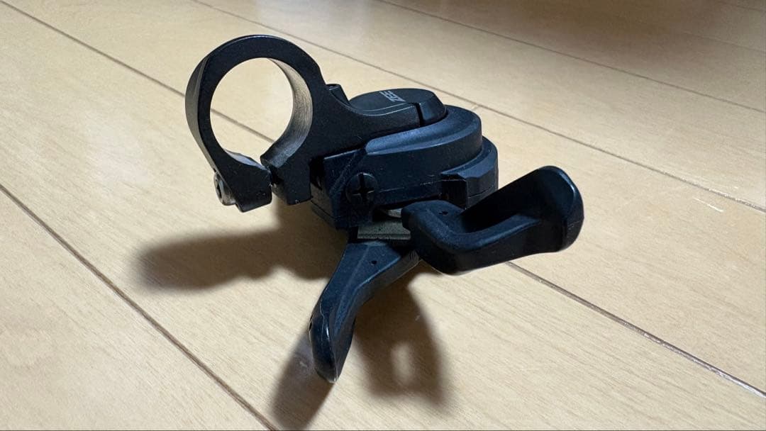 パーツ Shimano SL-M640 Zee 10 Speed Shifter
