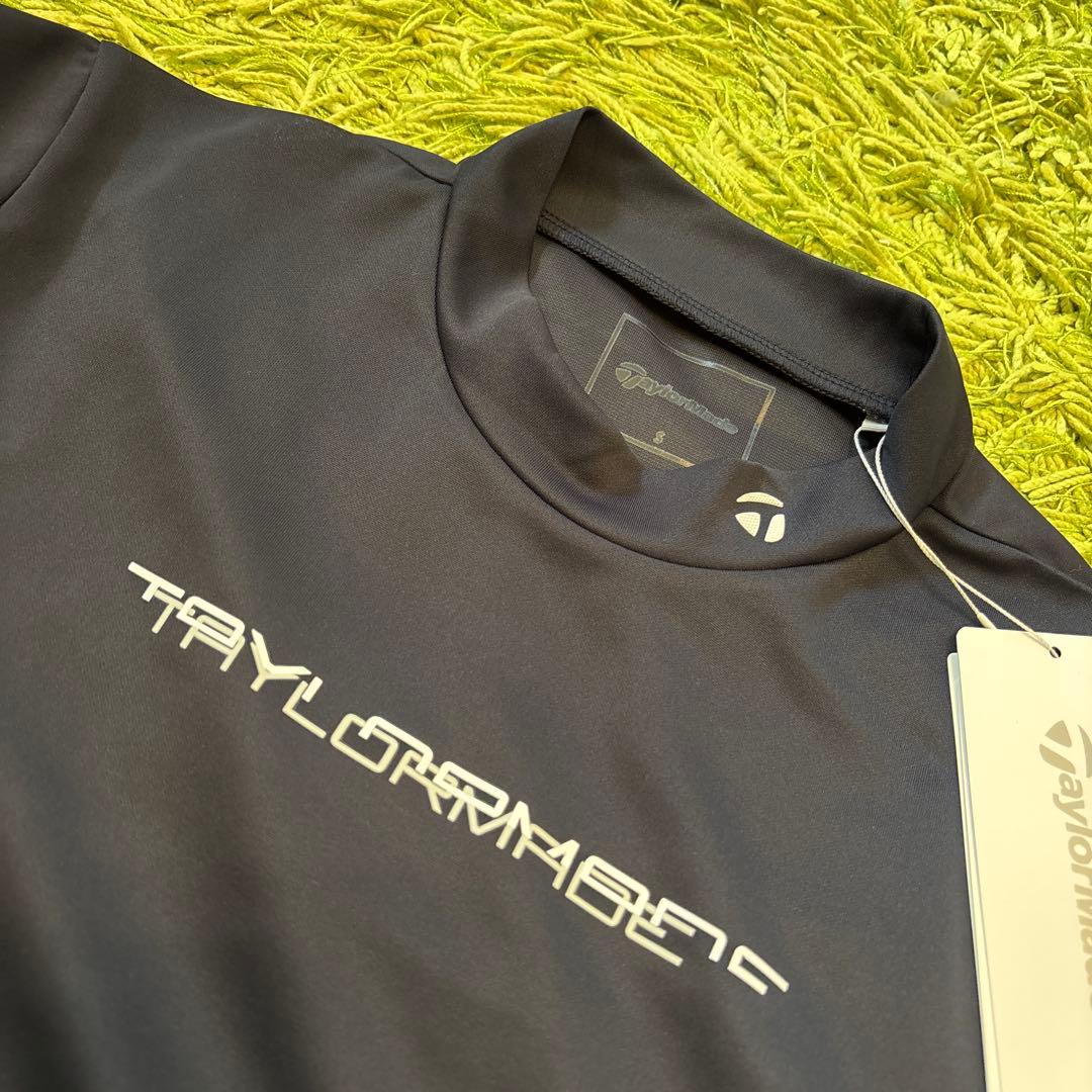 【TaylorMade】S 新品✨秋ゴルフ　ロゴモックネックトップス ロゴ入り