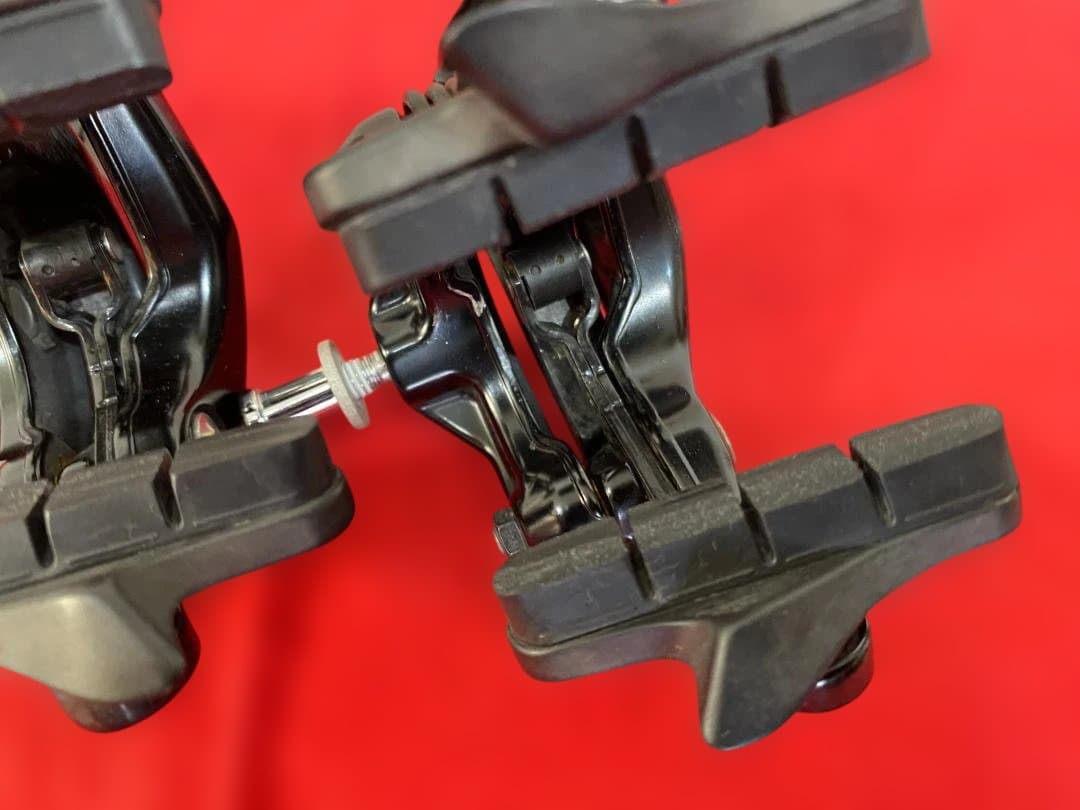 状態良し　シマノ BR-R7000　105 キャリパーブレーキ