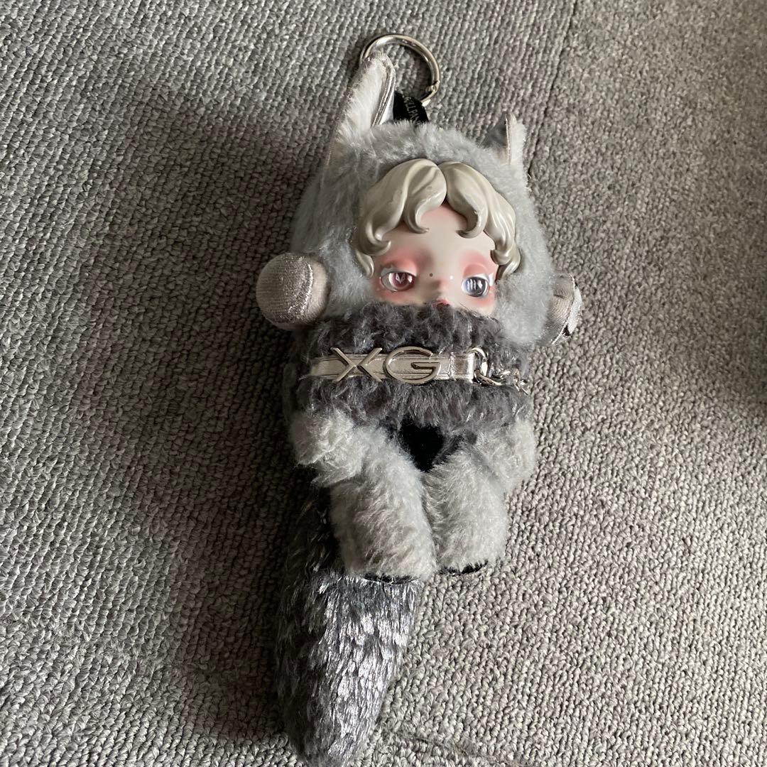 m*n様 POPMART SKULLPANDA × XG ぬいぐるみペンダント