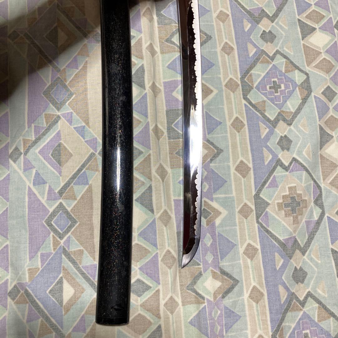 格安模造刀 黒柄 十字透し丸鍔 ラメ入黒呂鞘
