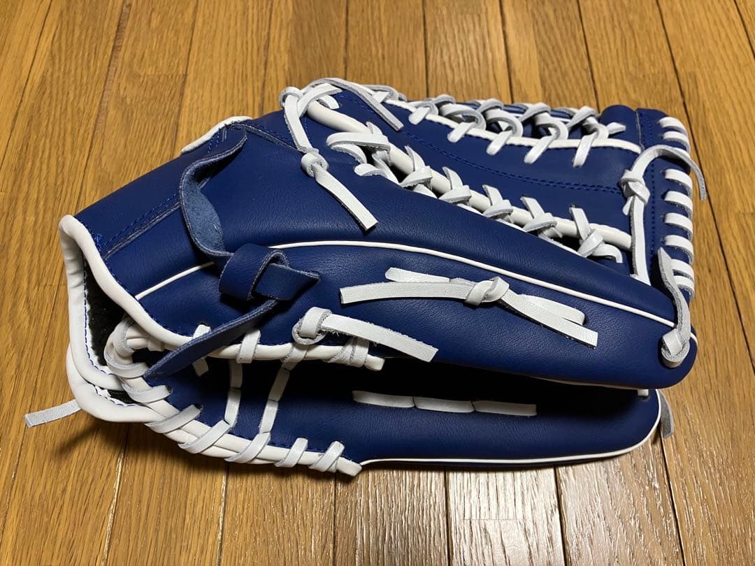 横浜DeNAベイスターズ ファンクラブ特典 軟式グローブ 外野手用
