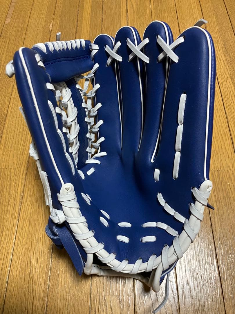 横浜DeNAベイスターズ ファンクラブ特典 軟式グローブ 外野手用