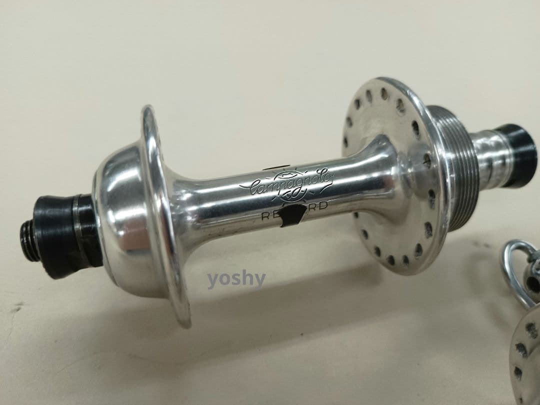 82 【中古美品】CAMPAGNOLO　カンパニョーロ　スモールハブセット