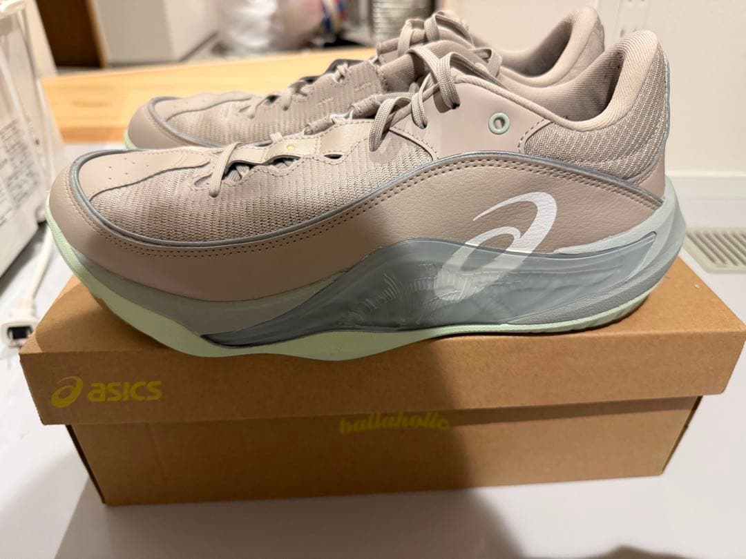 ASICS UNPRE ARS LOW 3 27.0cm ベージュ