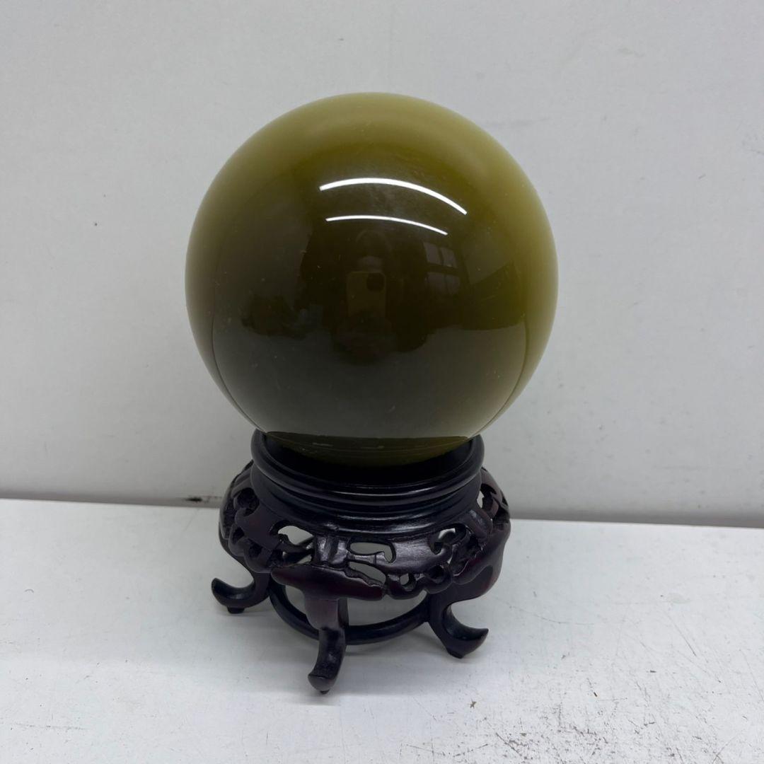 K◇キャッツアイ　丸玉　天然石　ハニー　猫目石1.500g　台座付き