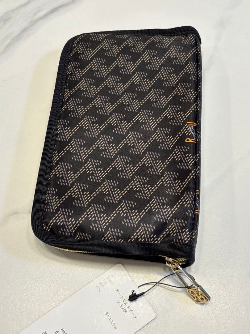 【新品】レザレクション　カート マルチポーチ