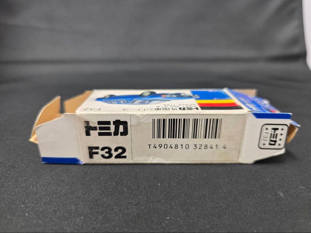 トミカ青箱F32アウディ5000ターボ(日本製)