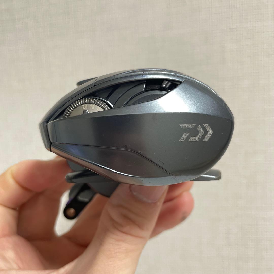 17スティーズA TW XH　ベイトリール　ジリオン　タトゥーラ