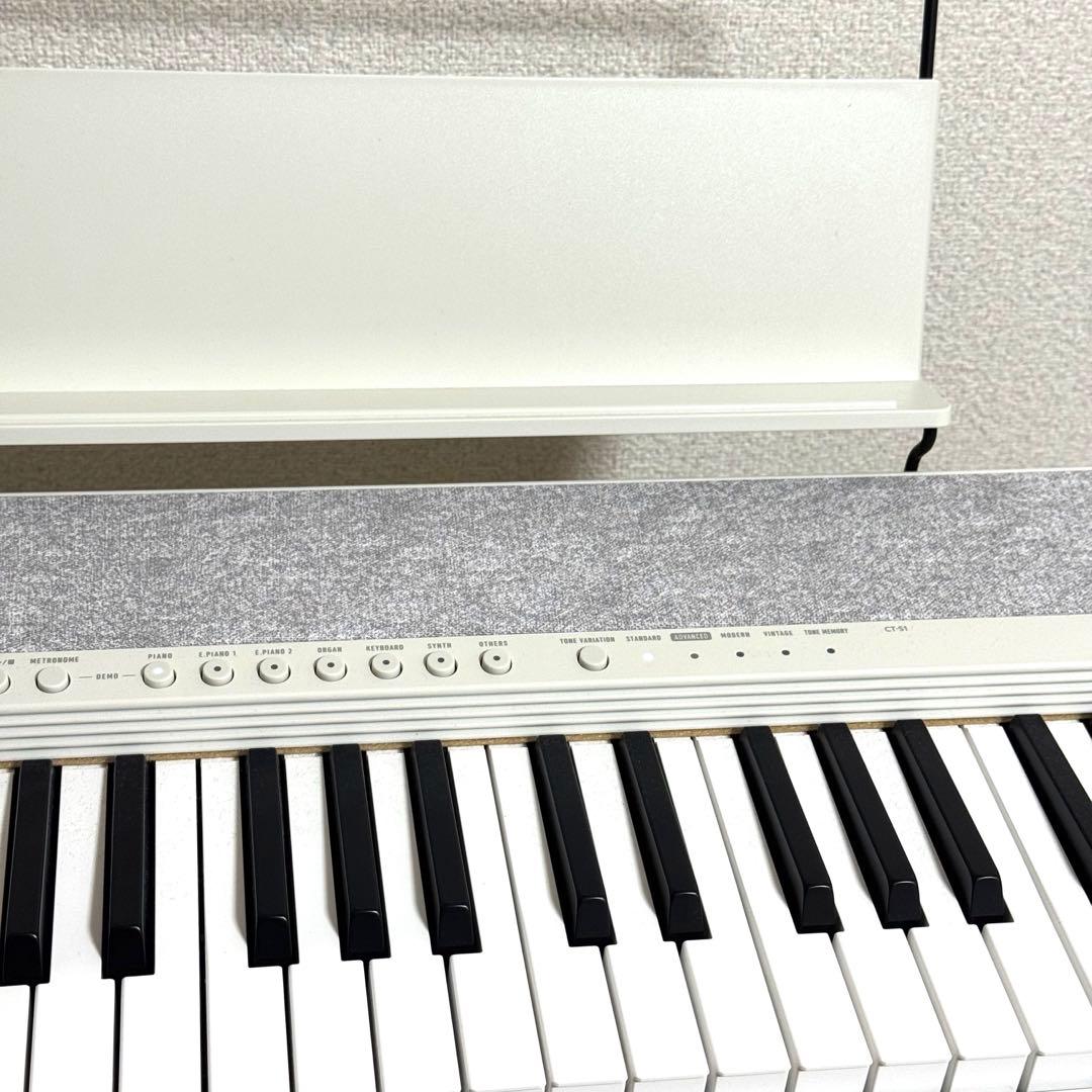 25年製 カシオ CASIO キーボード 61鍵盤 CT-S1 WE