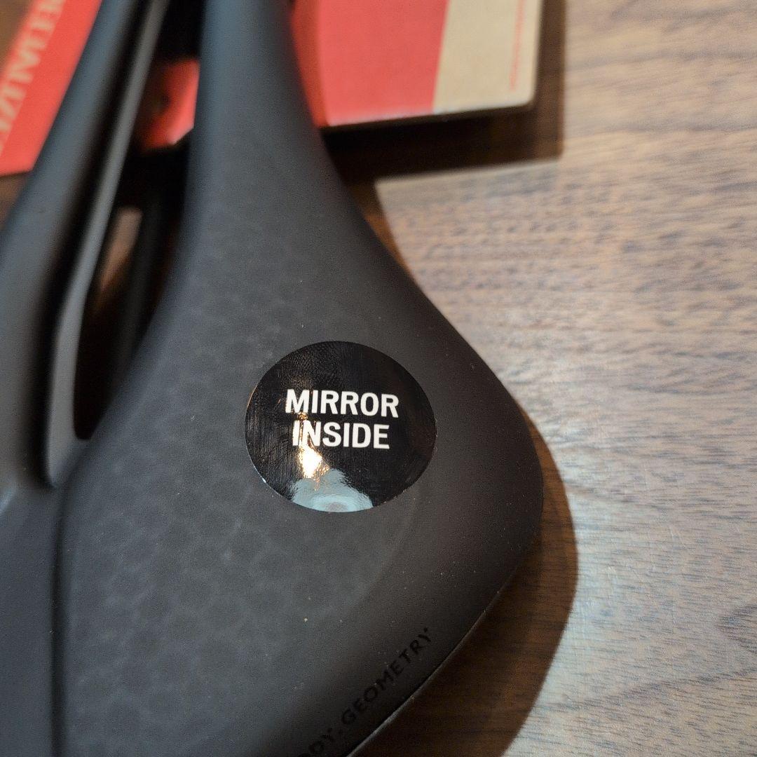 Specialized PowerExpert Mirror サドル 155mm