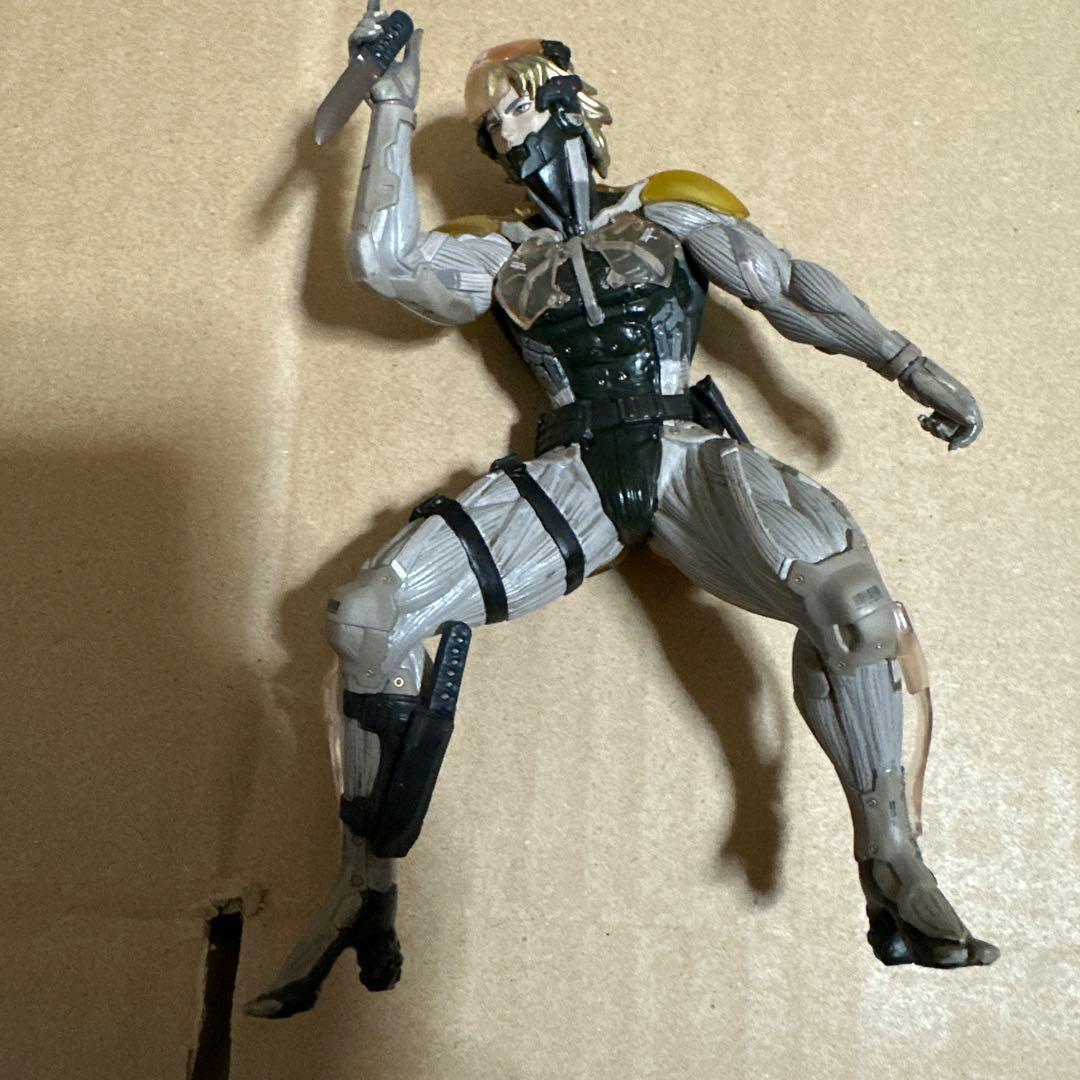 ウルトラディテールフィギュア メタルギアソリッド コレクション ♯2 雷電