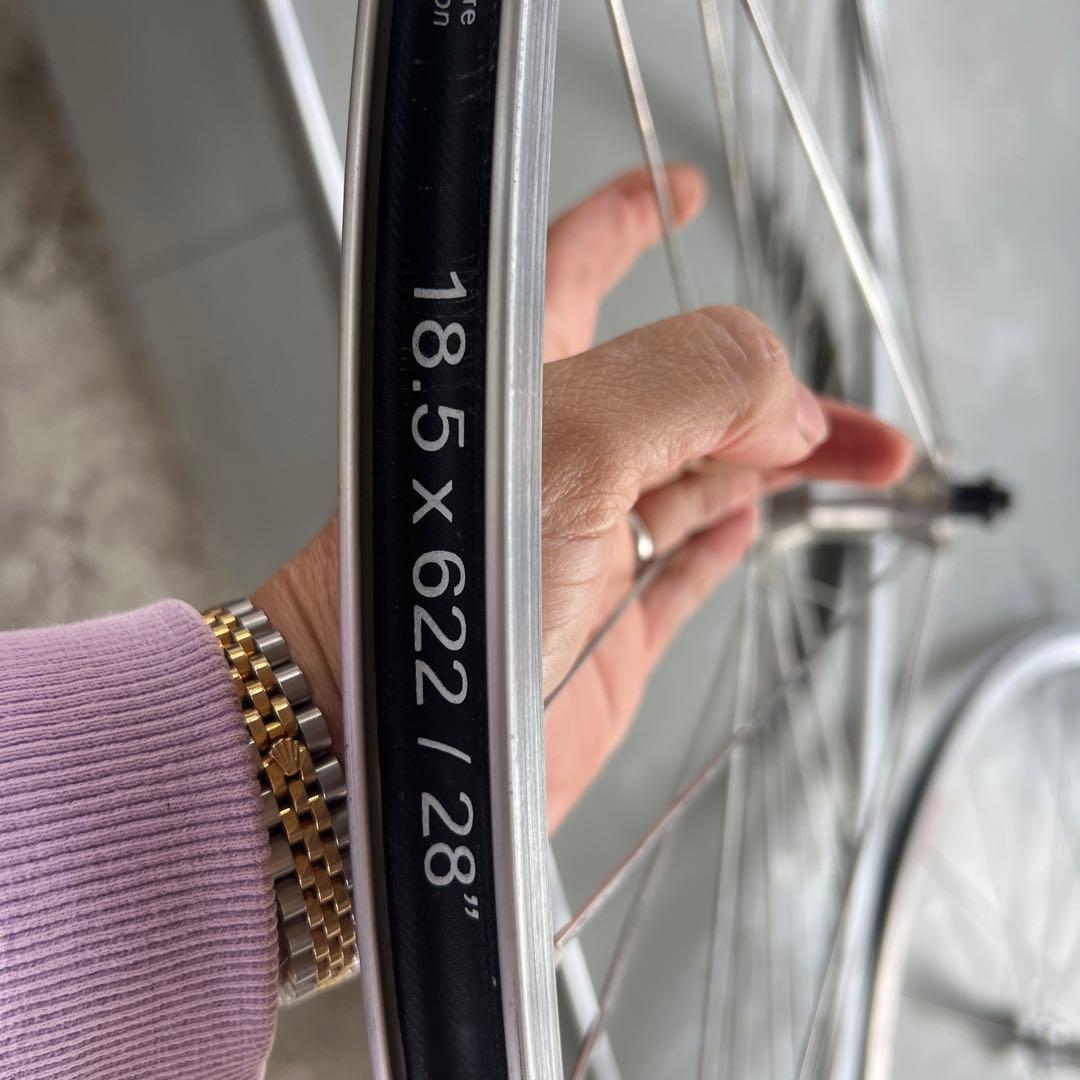 Campagnolo 完組ホイール ホワイトリム