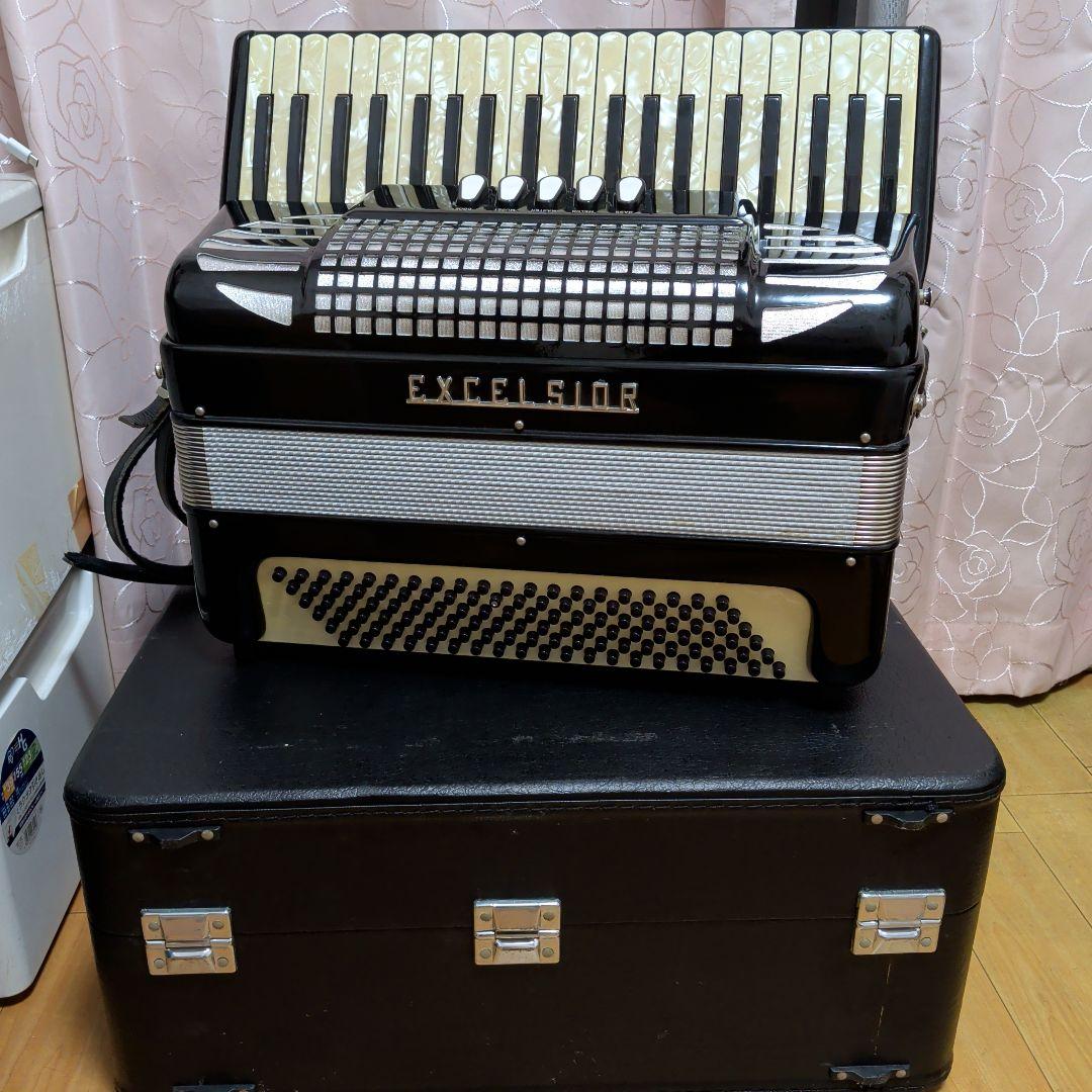 ★EXCELSIOR400sイタリア製高級中型アコーディオンハードケース付