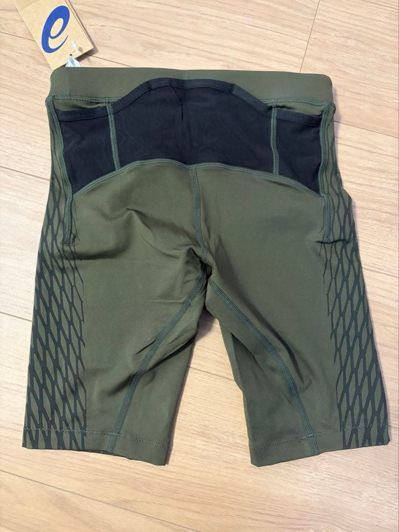 【新品】MOTION MUSCLE SUPPORTランニングタイツ sサイズ