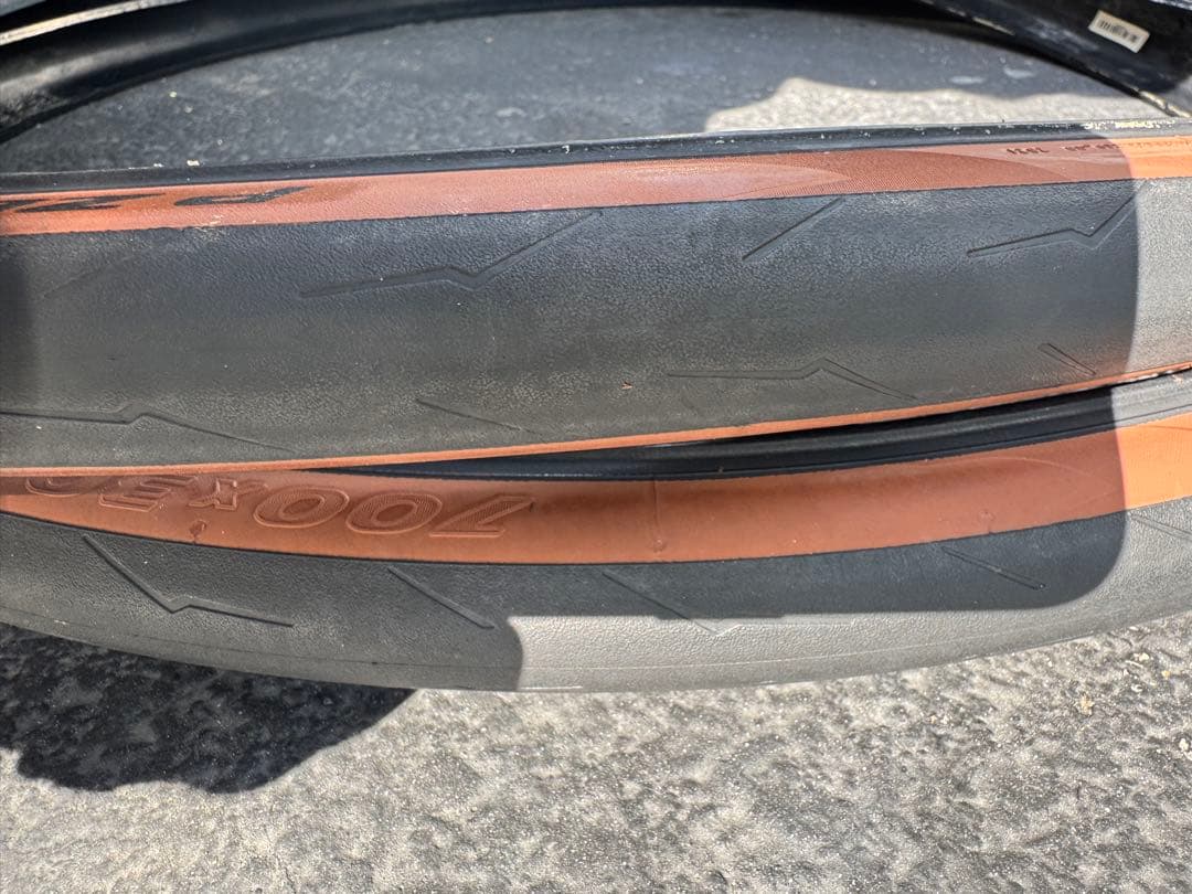 Pirelli ピレリ P zero race TLR 30C 2本セット