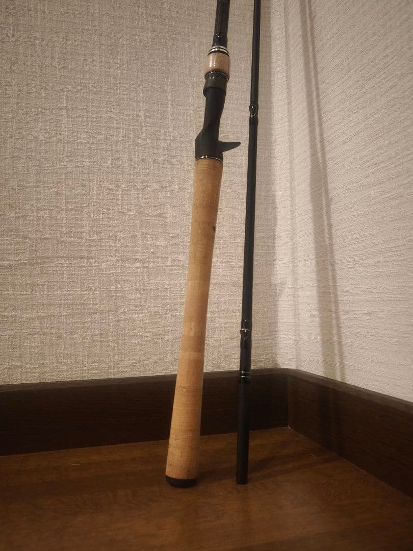 美品　QUARTED SLASH QT-C742XH