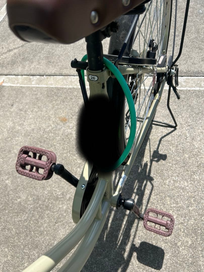クリーム色のシティサイクル
