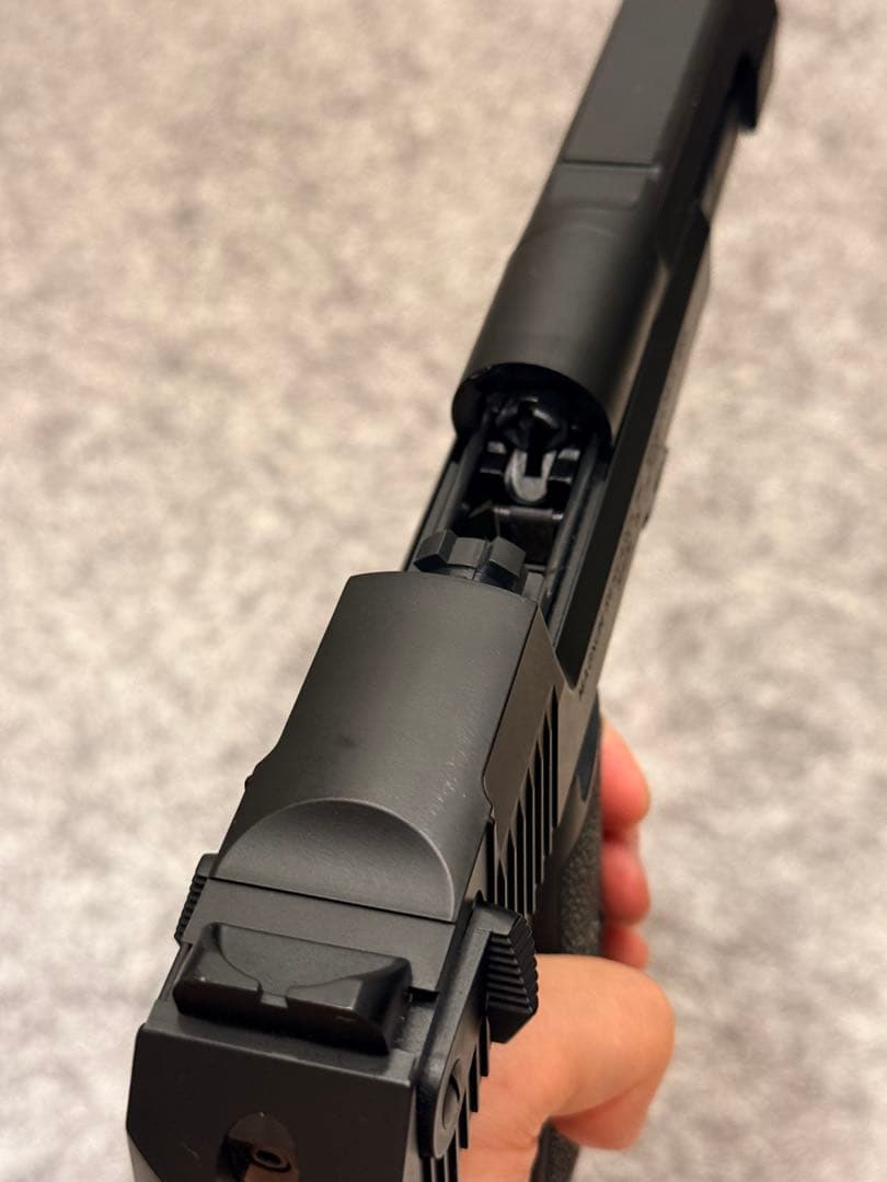 【東京マルイ】 デザートイーグル.50AE（ガスブローバックガン）