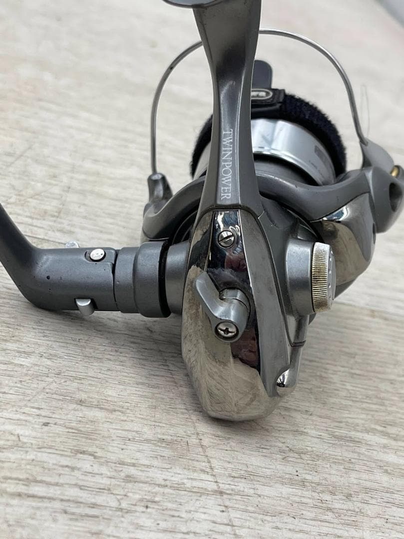 シマノ ツインパワー 1000 スピニングリール SHIMANO フィッシング