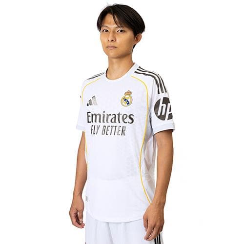 未使用 オーセンティック レアル・マドリード 25-26 ユニフォーム M