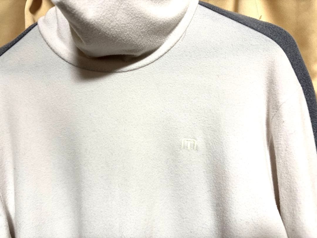 【利用1回】TRAVISMATHEW タートルネックシャツ ホワイト