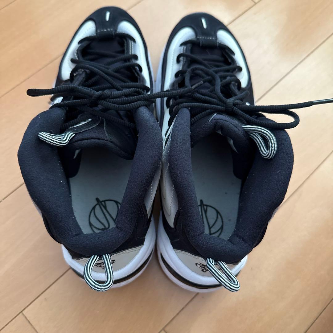 Nike エアペニー2
