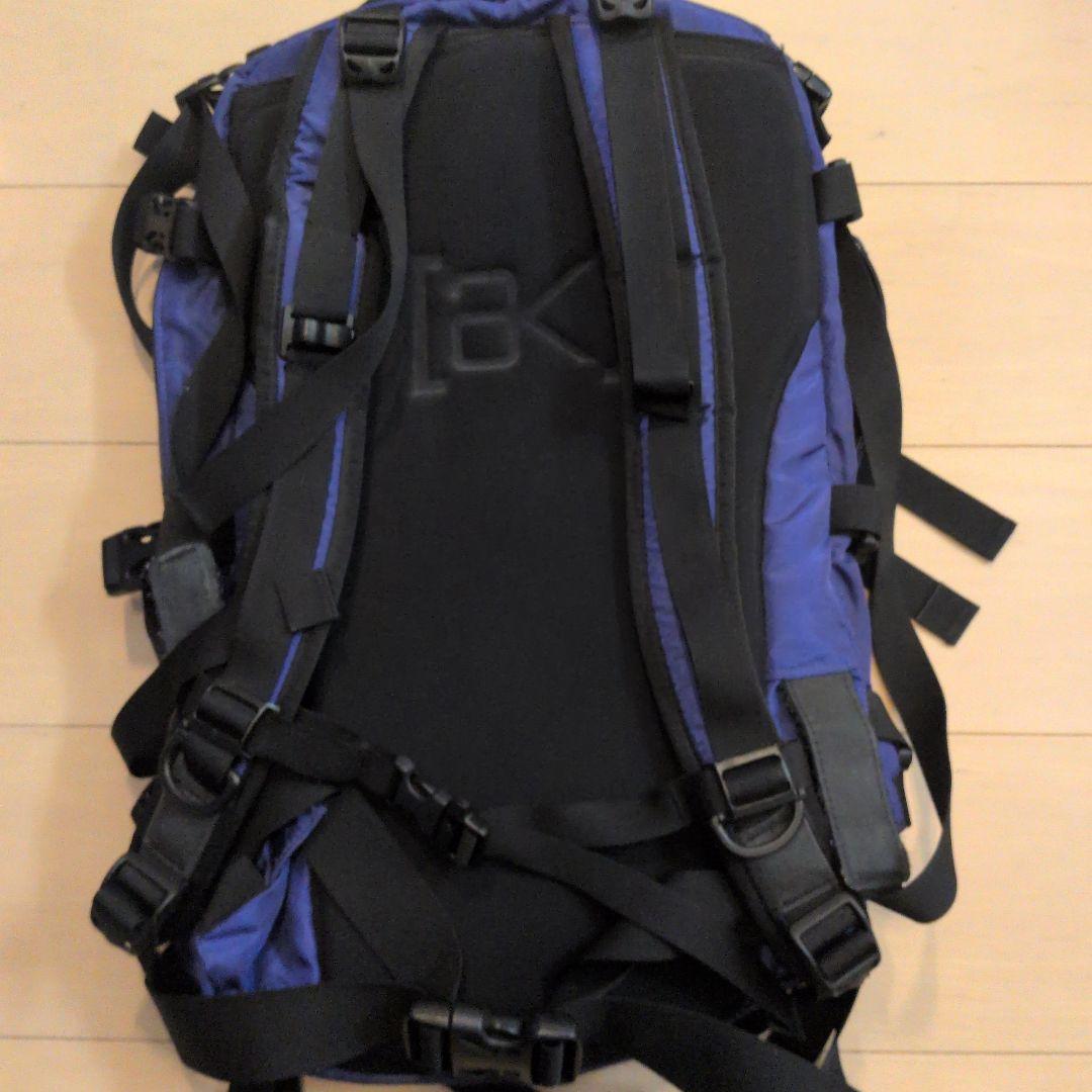 BURTON ak ネイビー バックパック 23L