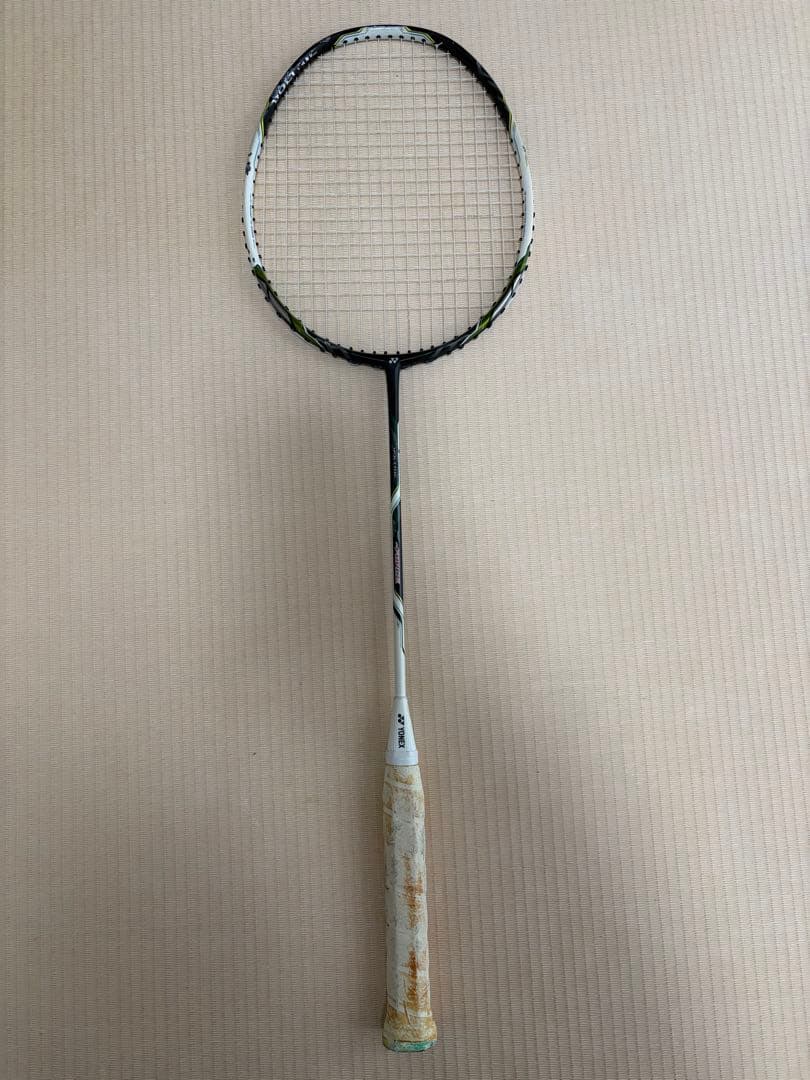 た*か様 ヨネックス　ボルトリックZフォース　4UG5