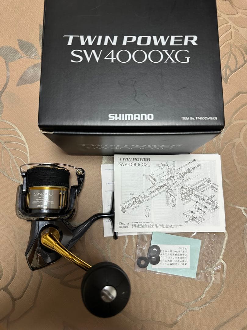 SHIMANO TWIN POWER SW4000XG リール