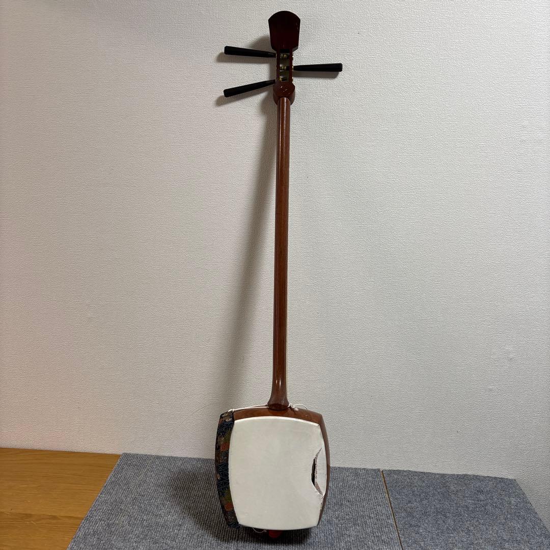 三味線 中棹 人工皮 丸打胴 破れ有 和楽器
