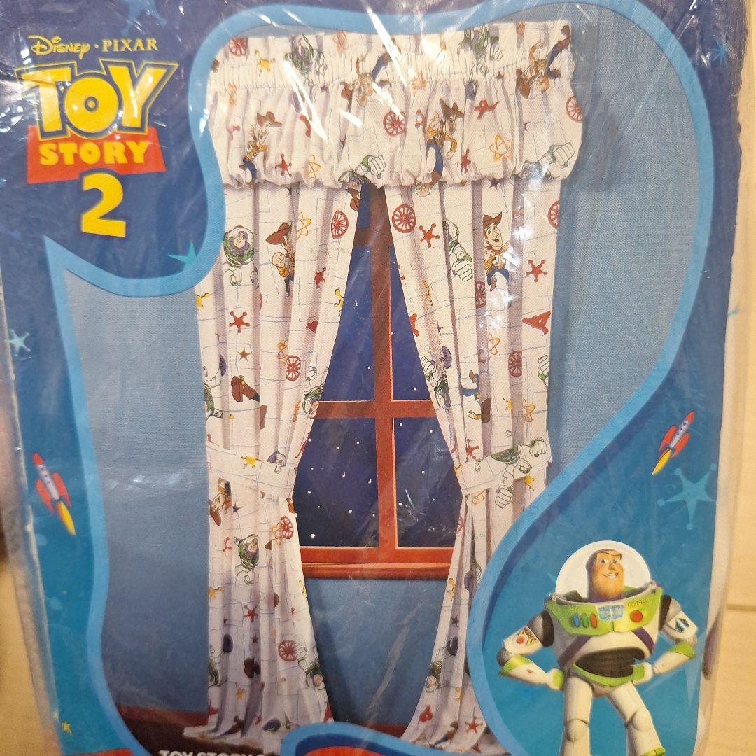 新品　海外　トイストーリー　カーテン　ディズニー