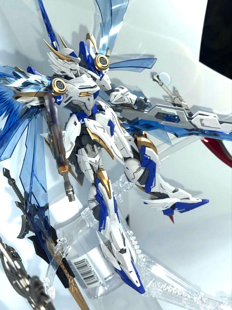 海外製　完成品1/144 SNAA 円卓の騎士　パーシヴァルRG 無限新星