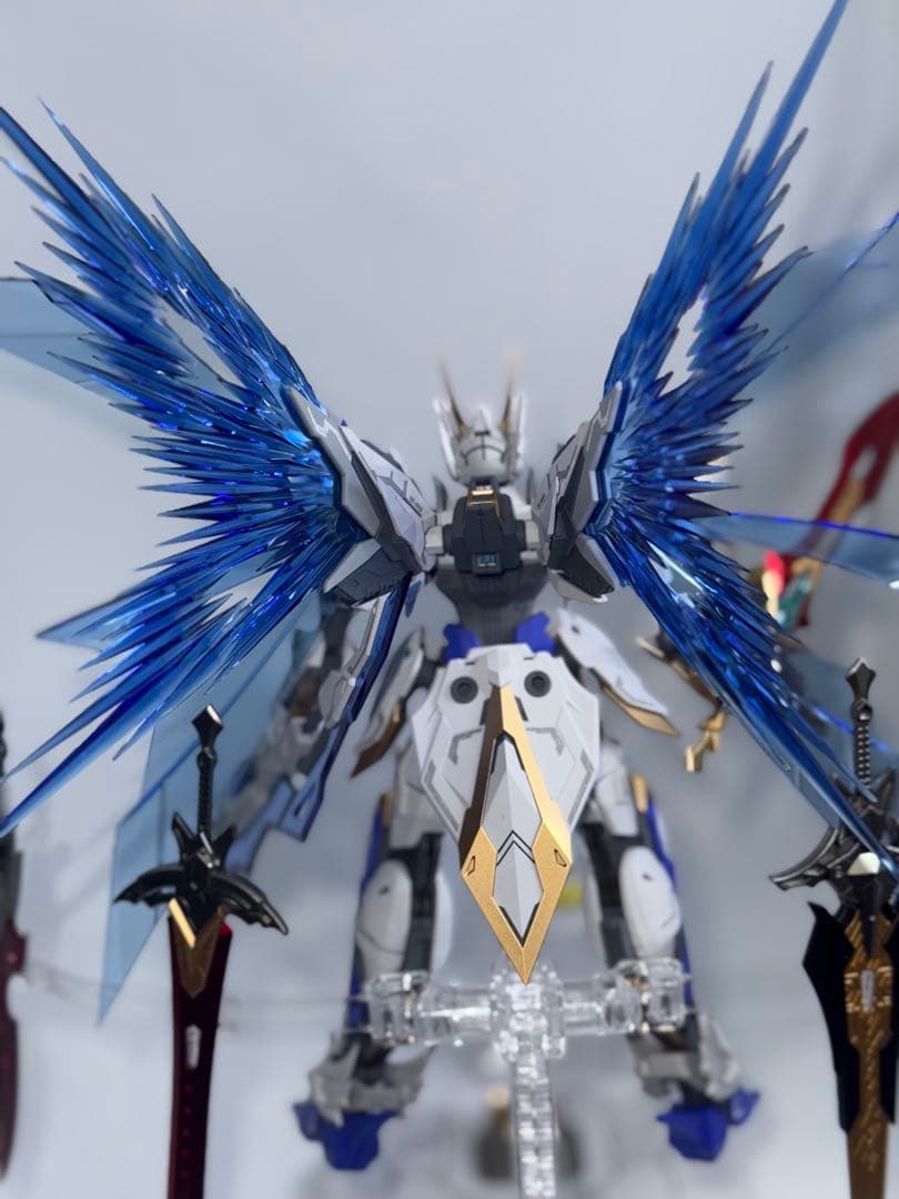 海外製　完成品1/144 SNAA 円卓の騎士　パーシヴァルRG 無限新星