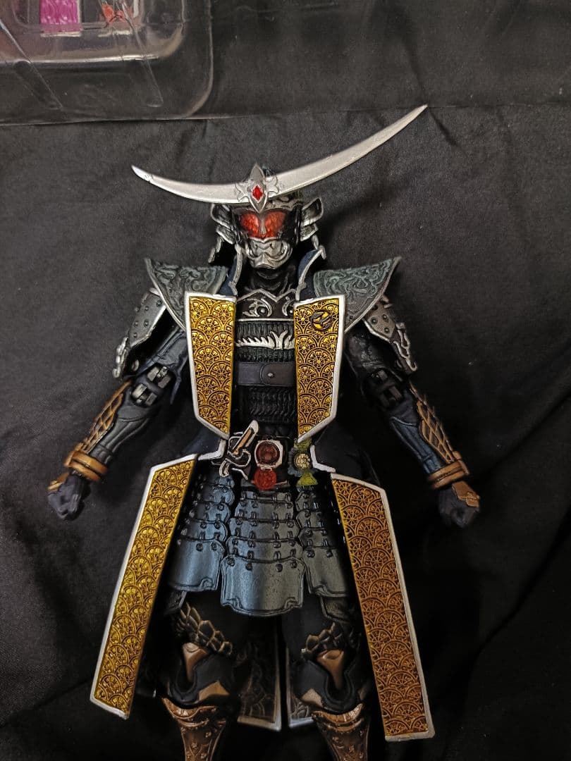 S.I.C.　仮面ライダー鎧武　ジンバーレモンアームズ　sic フィギュア