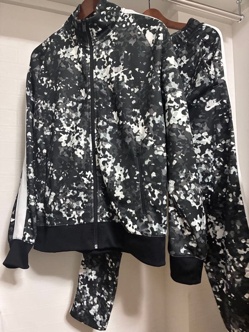 NIKE セットアップ ジャージ 総柄 迷彩 カモフラージュ トラックジャケット